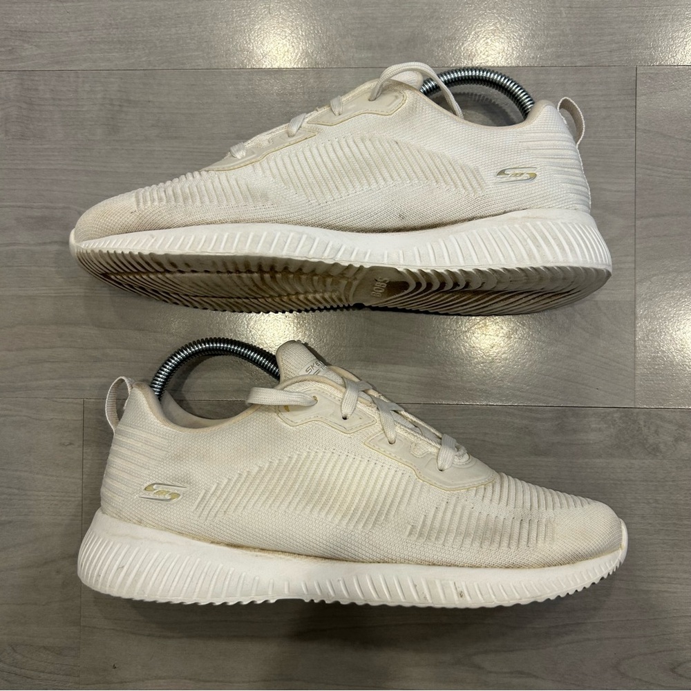 Skechers BOBS Squad Tough Talk White Women's Trainers Sz 9 Natural Memory Foam